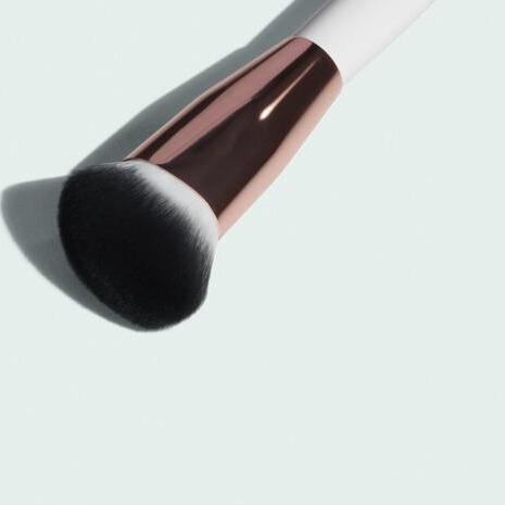 RETAIL - I BEAUTY flawless foundation brush - IB-200